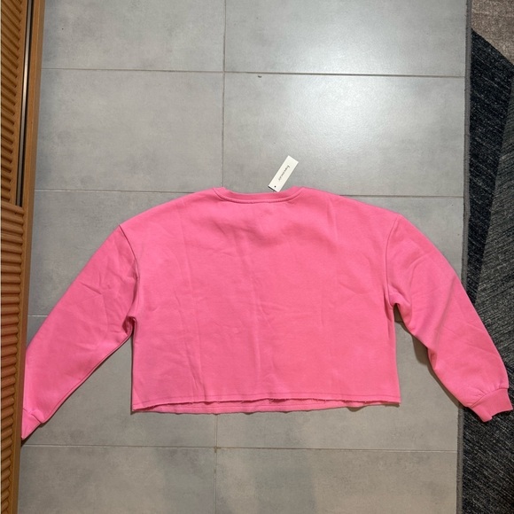 Francesca's Collections Pink Crew Neck Sweater with Red Lip Design - Picture 6 of 6